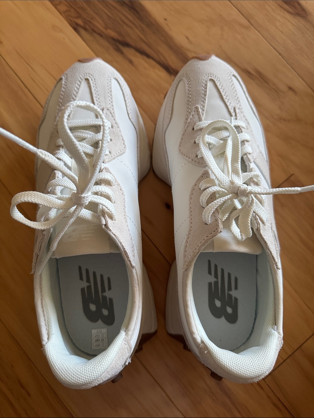 New Balance 327 Sneakers - Linen with Sea Salt - 7.5 Women’s - Picture 8 of 10
